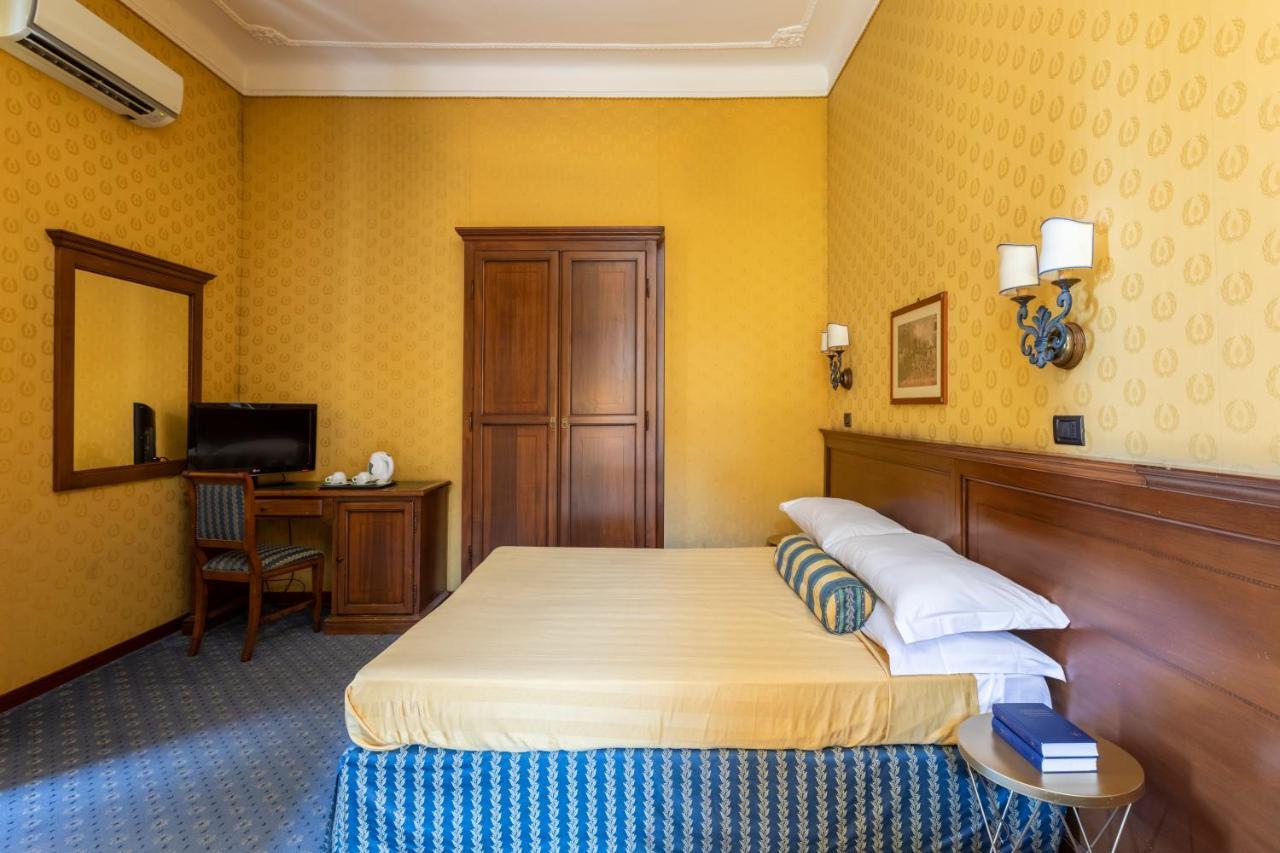 Classic Dreibettzimmer