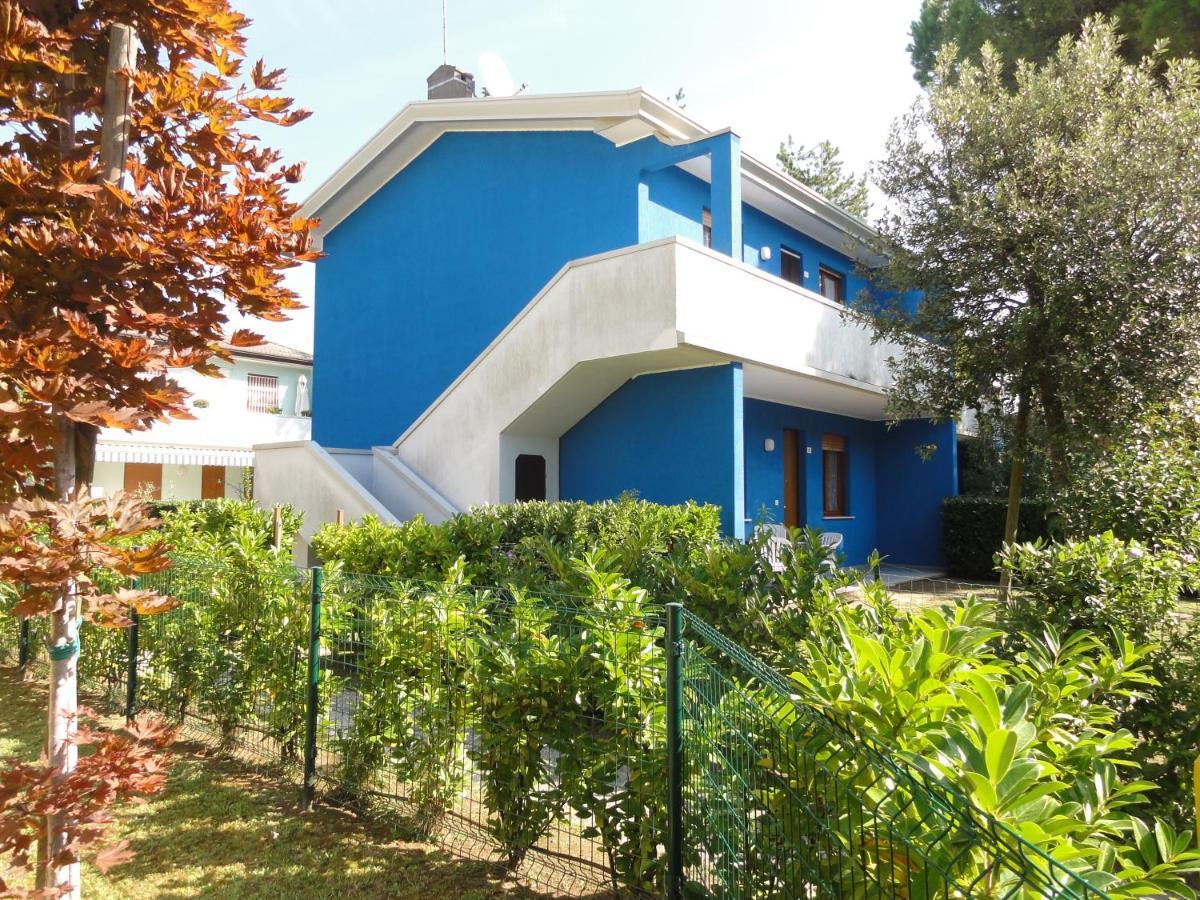 Apartment mit Balkon