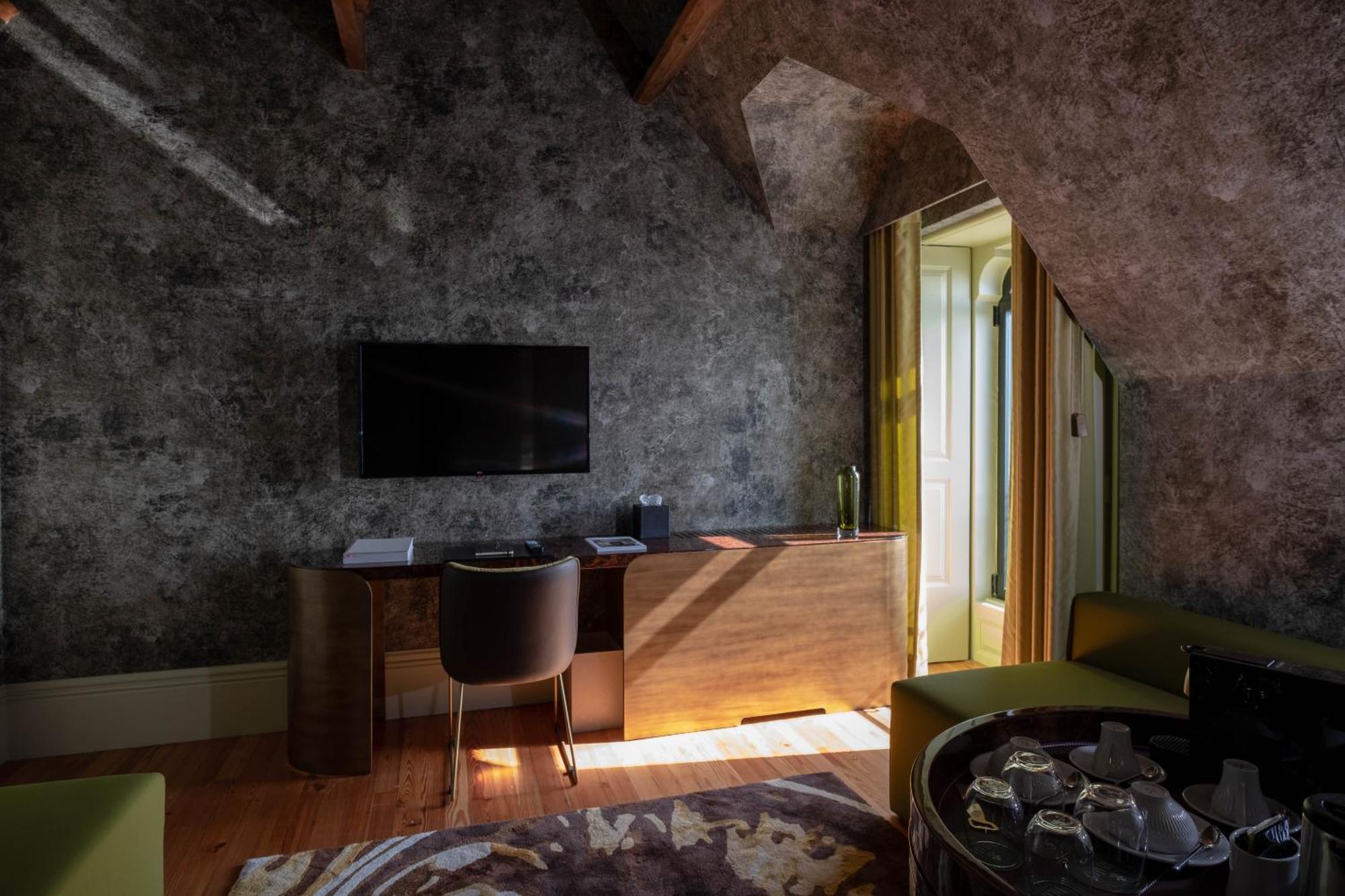 Suite mit Kingsize-Bett mit Meerblick