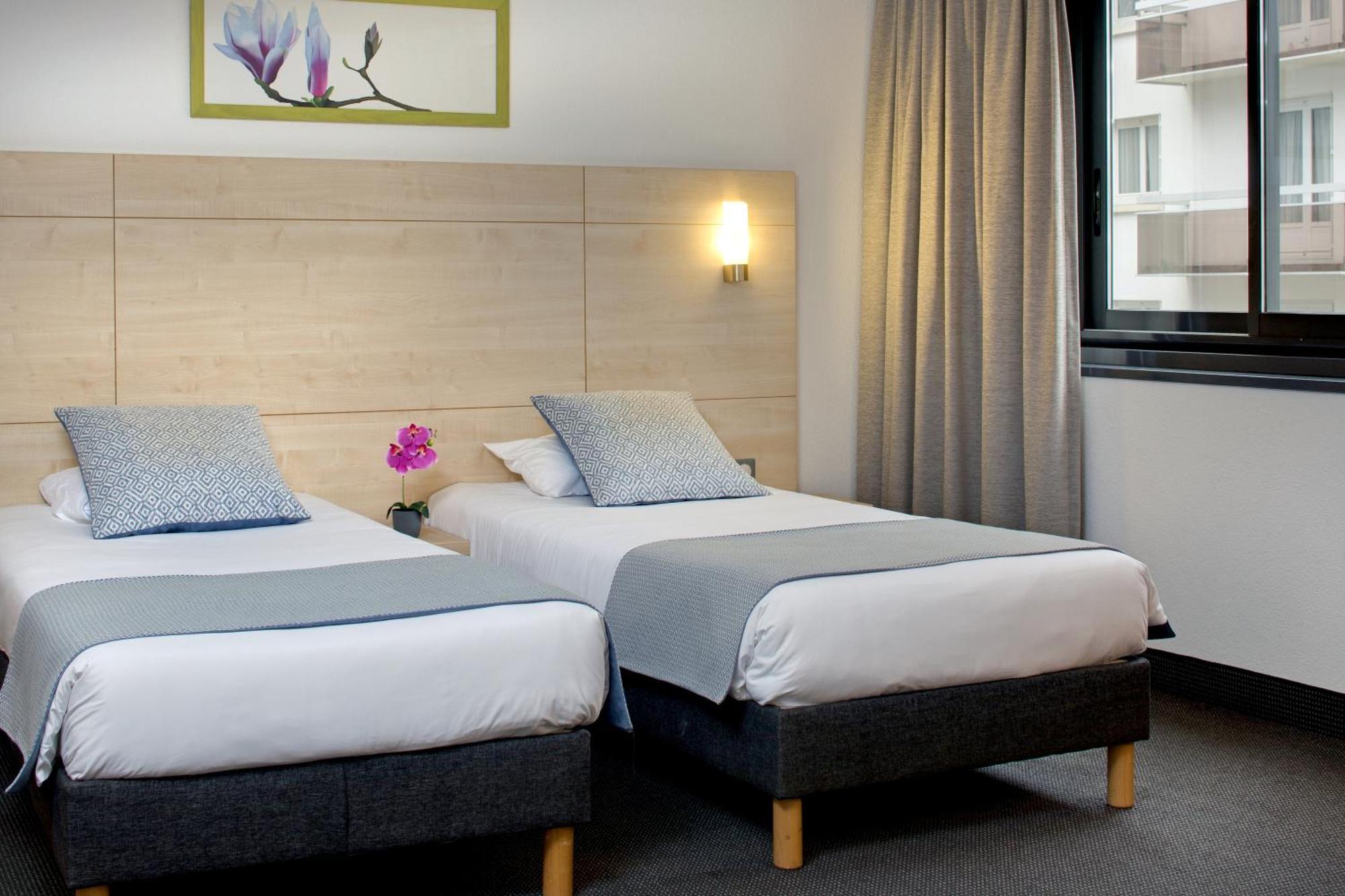 Zweibettzimmer