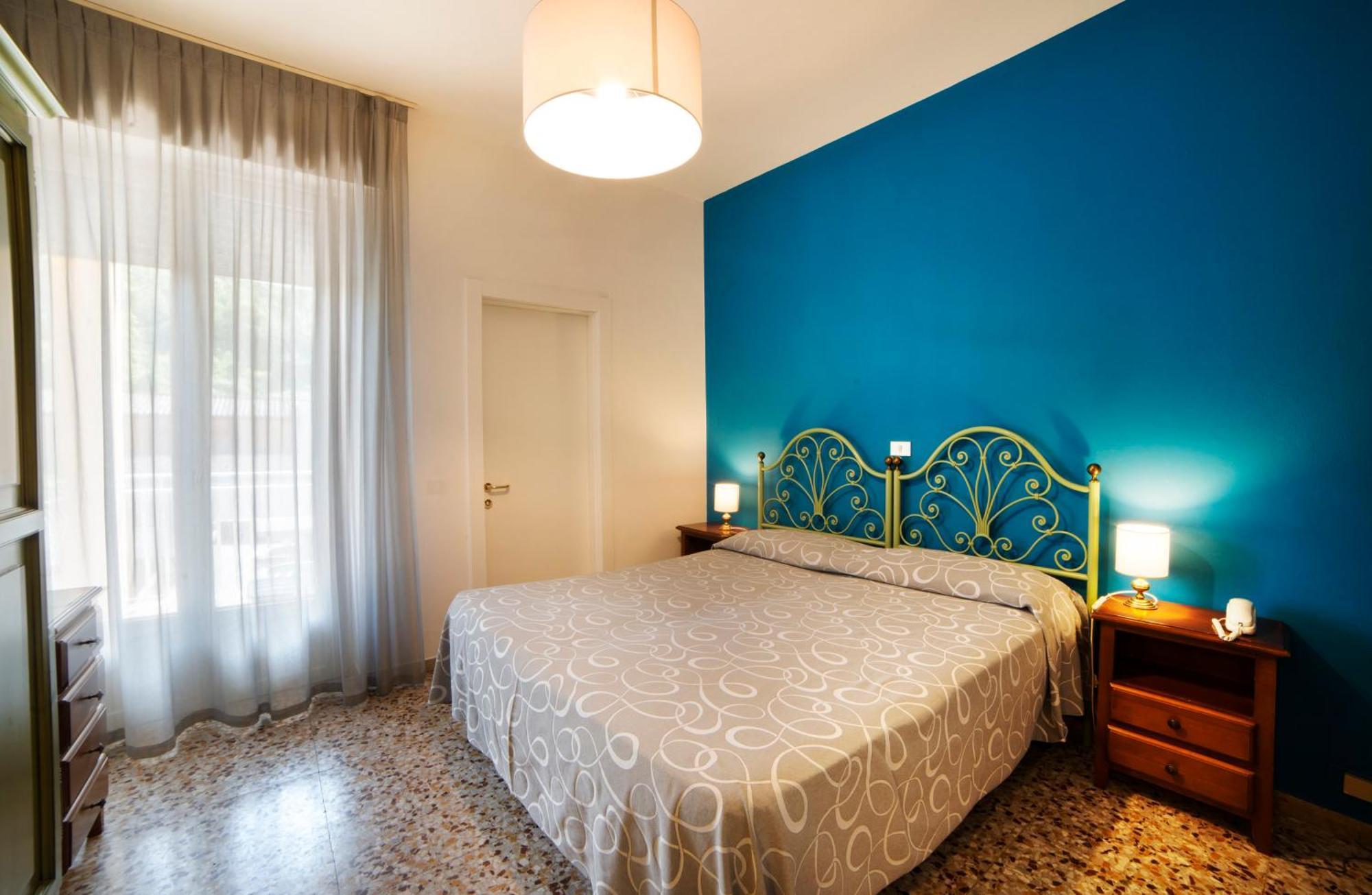 Standard Double or Twin Room with Balcony,1260819760:JPEG