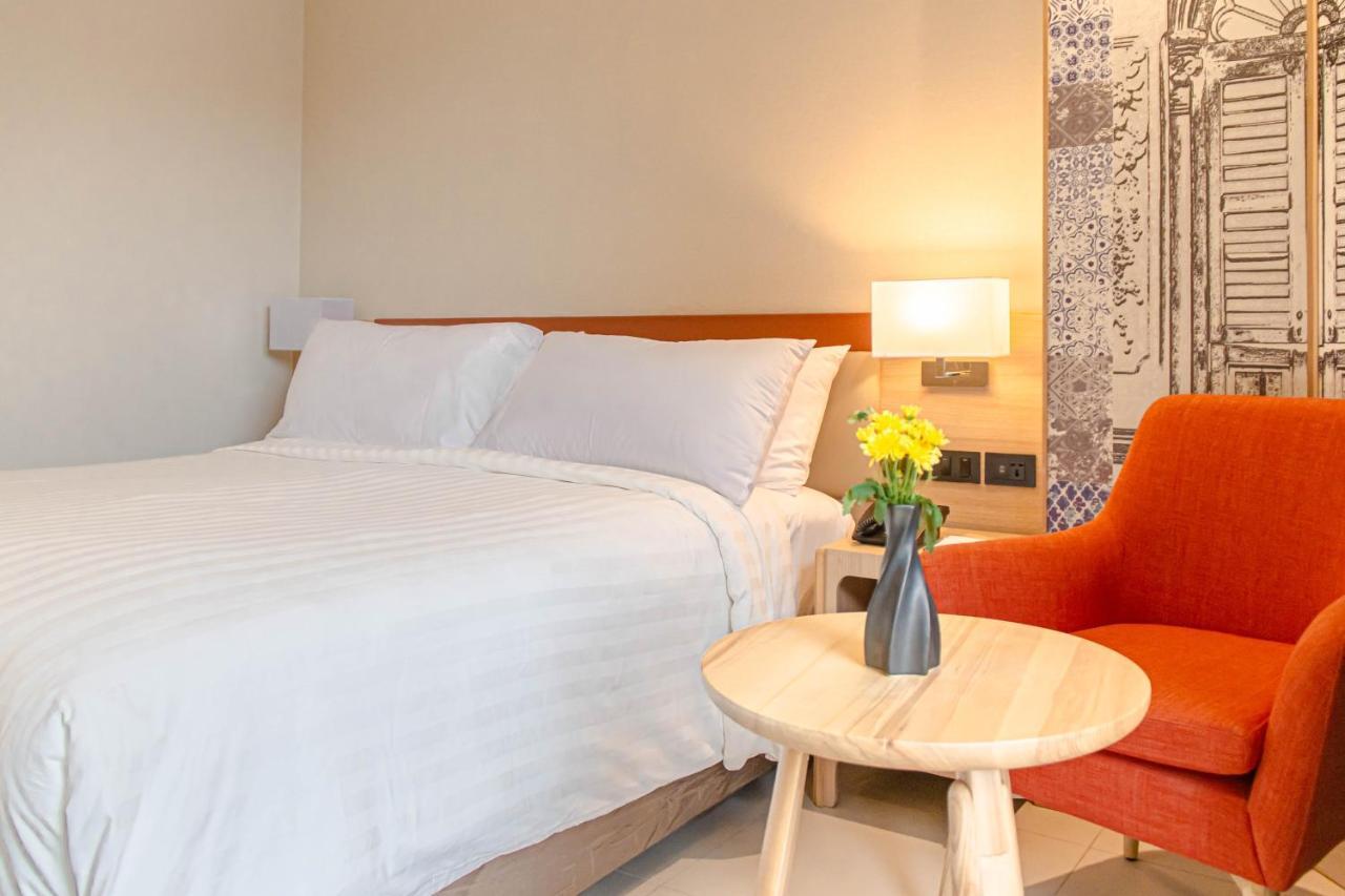 Deluxe Zimmer mit Kingsize-Bett