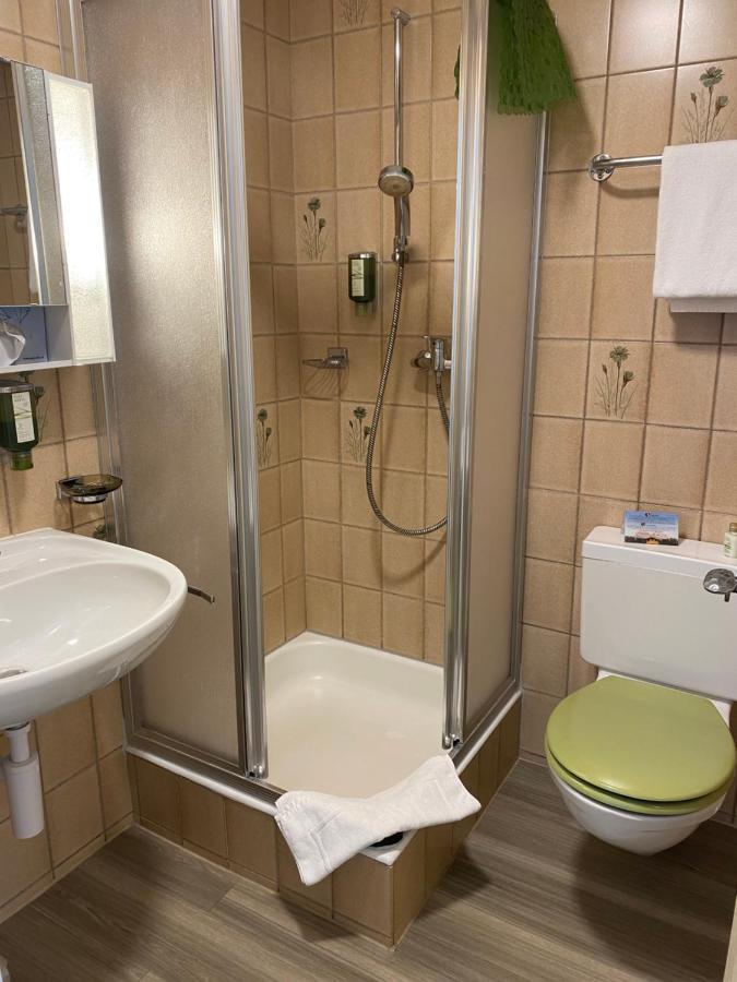 Double Room,1321250941:JPEG