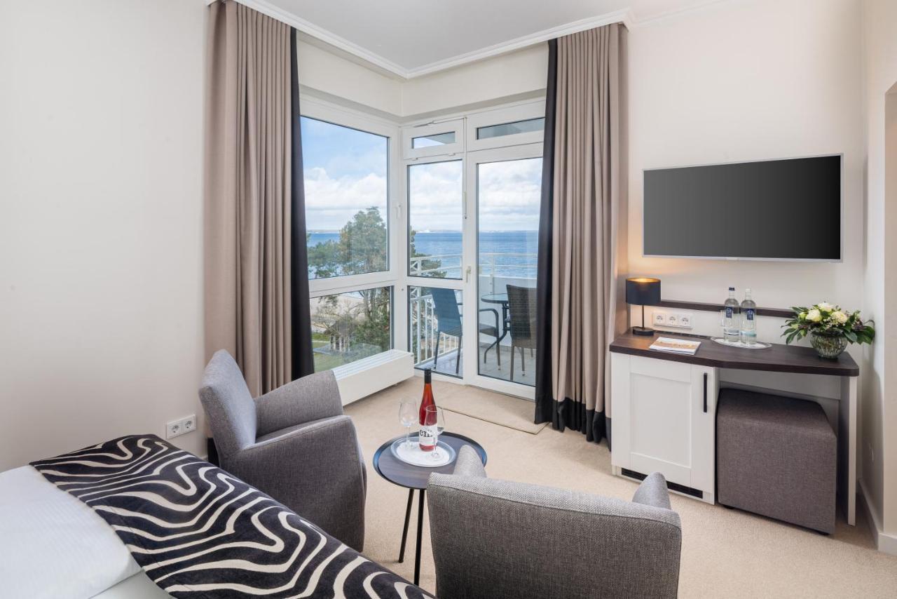 Double Room with Sea View,1365054230:JPEG