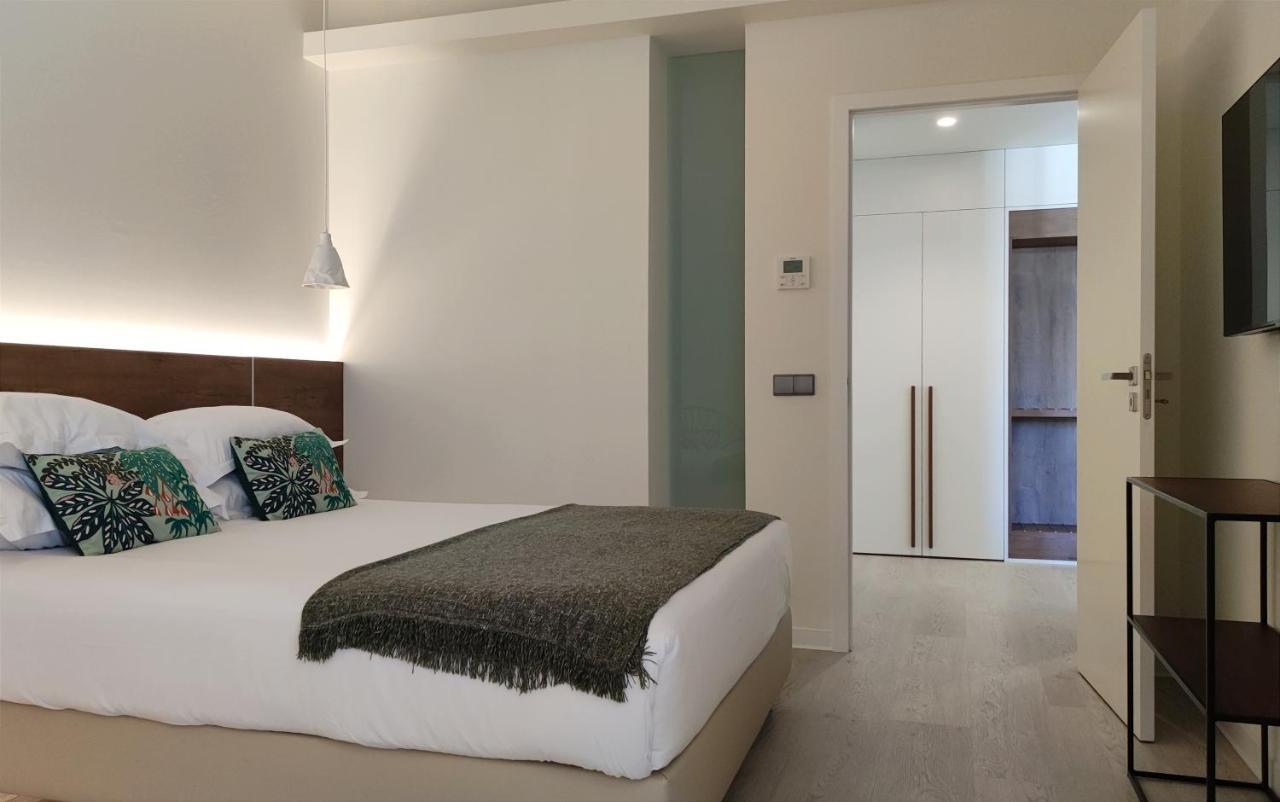 Suite mit Poolblick