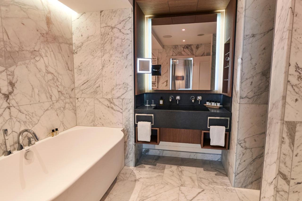 Presidential Suite,1374930326:JPEG