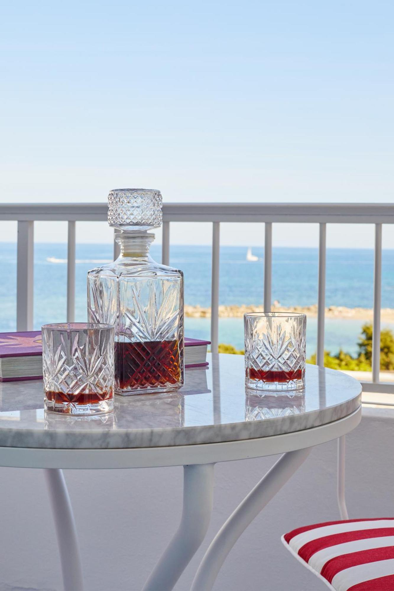 Suite mit Meerblick und Balkon – Tribute an Ibiza