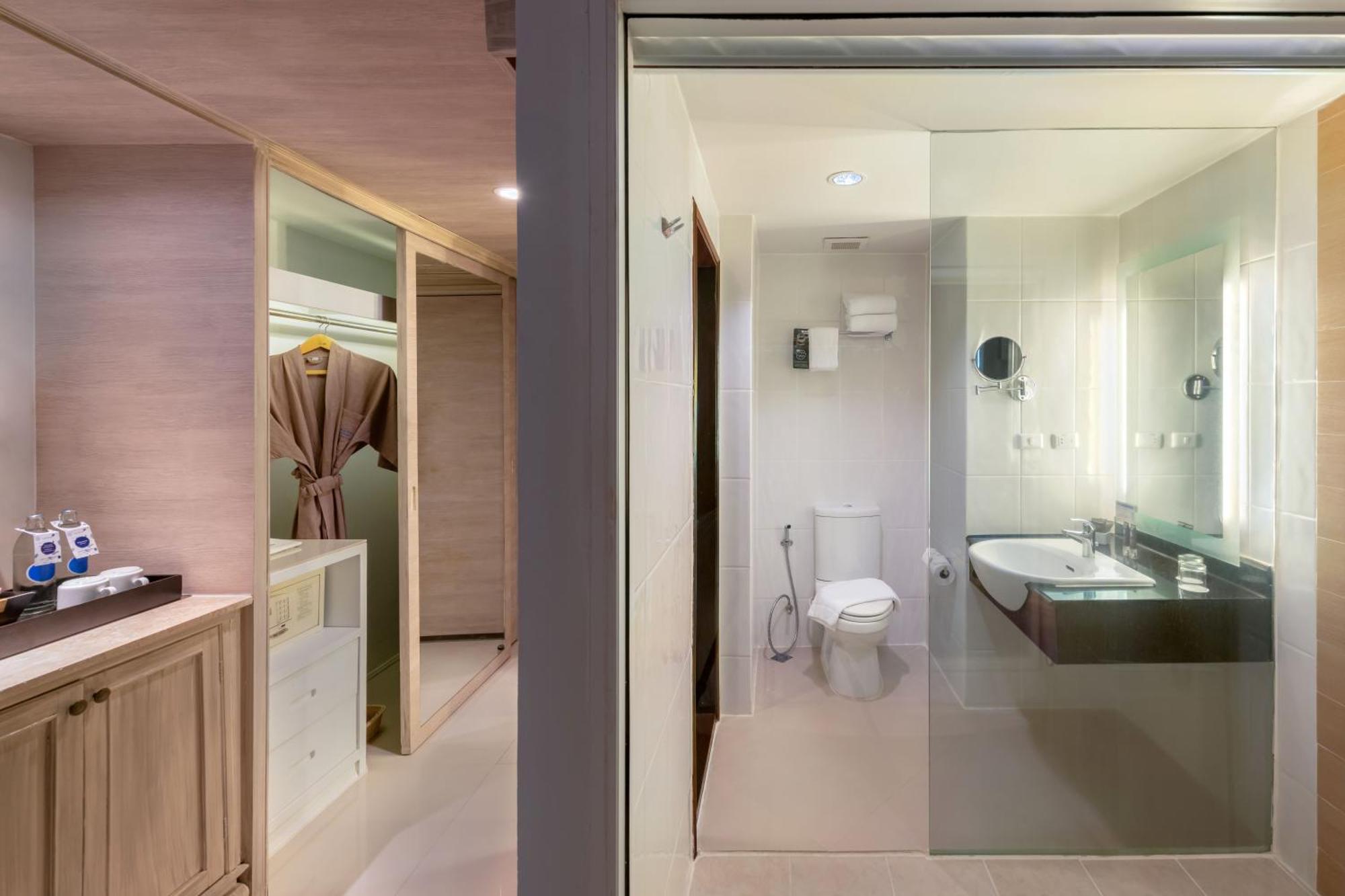 Superior Double Room,1589479755:JPEG