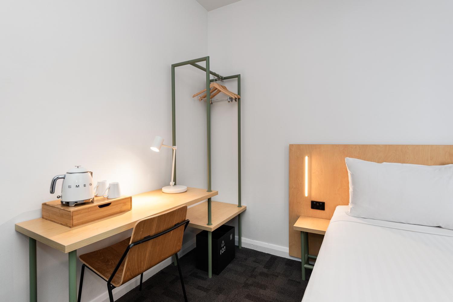 Queen Room Ensuite,1614786618:JPEG