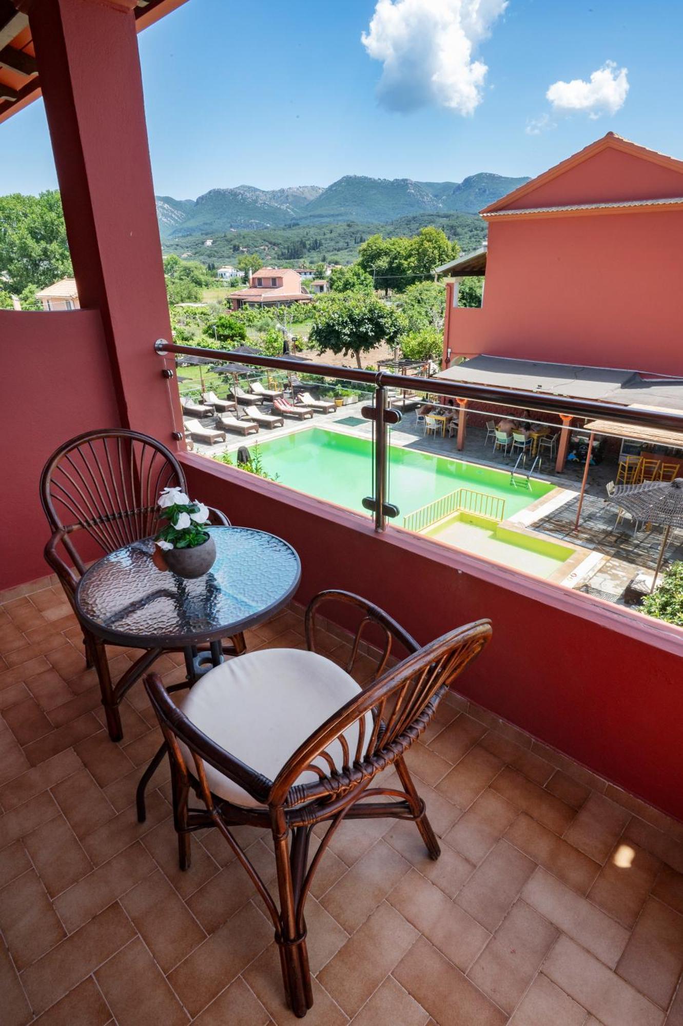 Superior Double Room Pool View