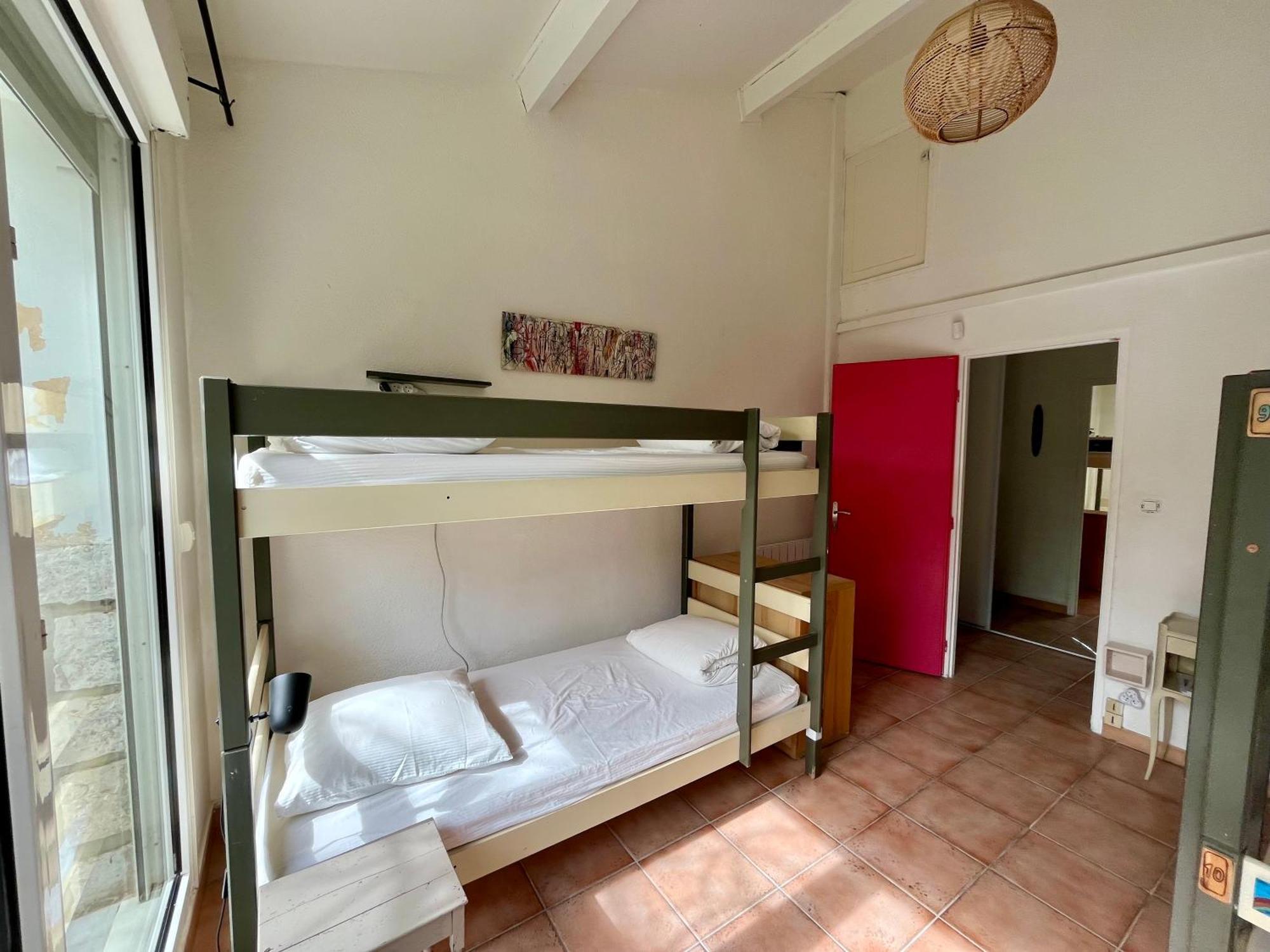 Bed 4-Bed Dormitory Room