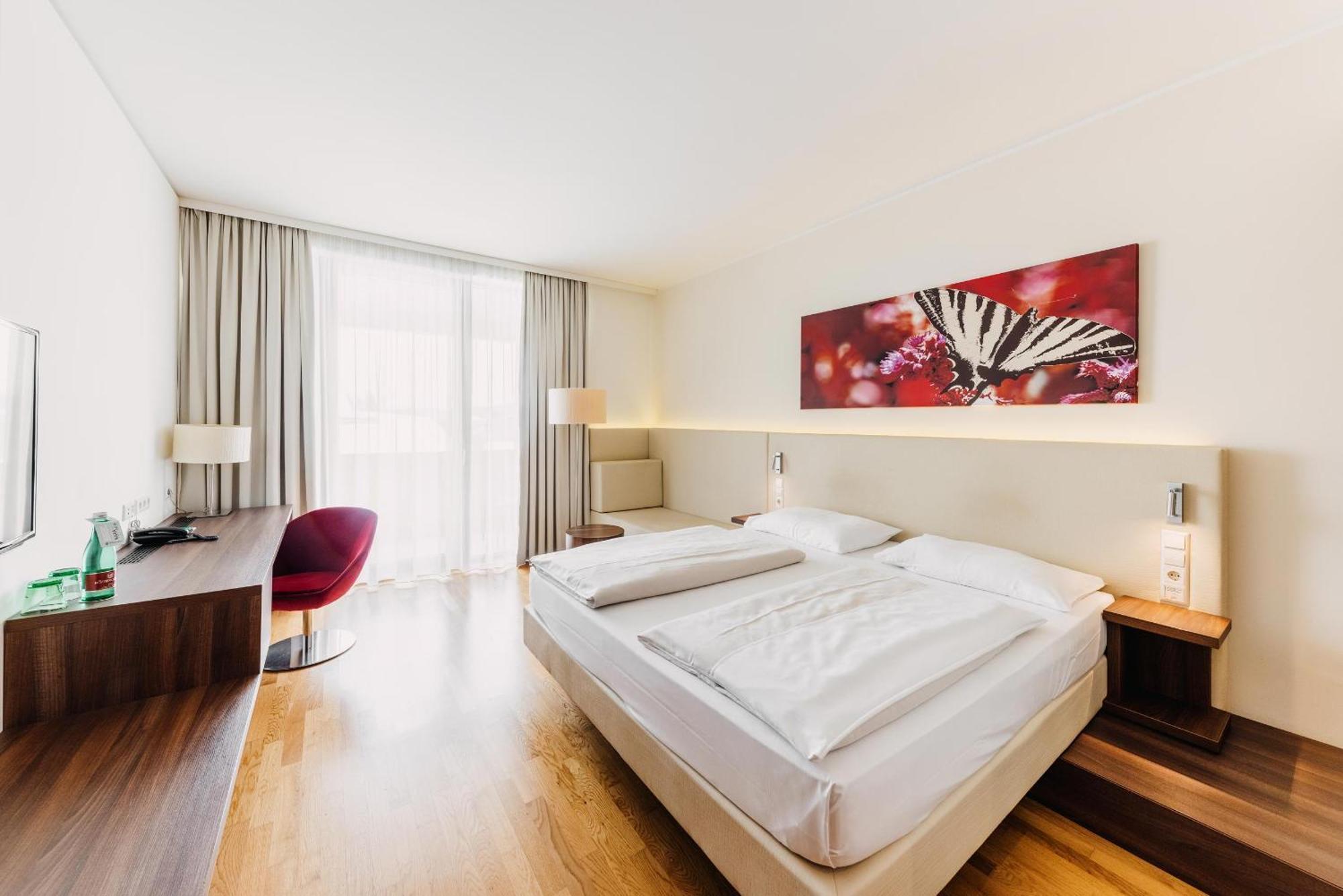 Doppelzimmer mit Balkon - Zugang zur Therme inbegriffen