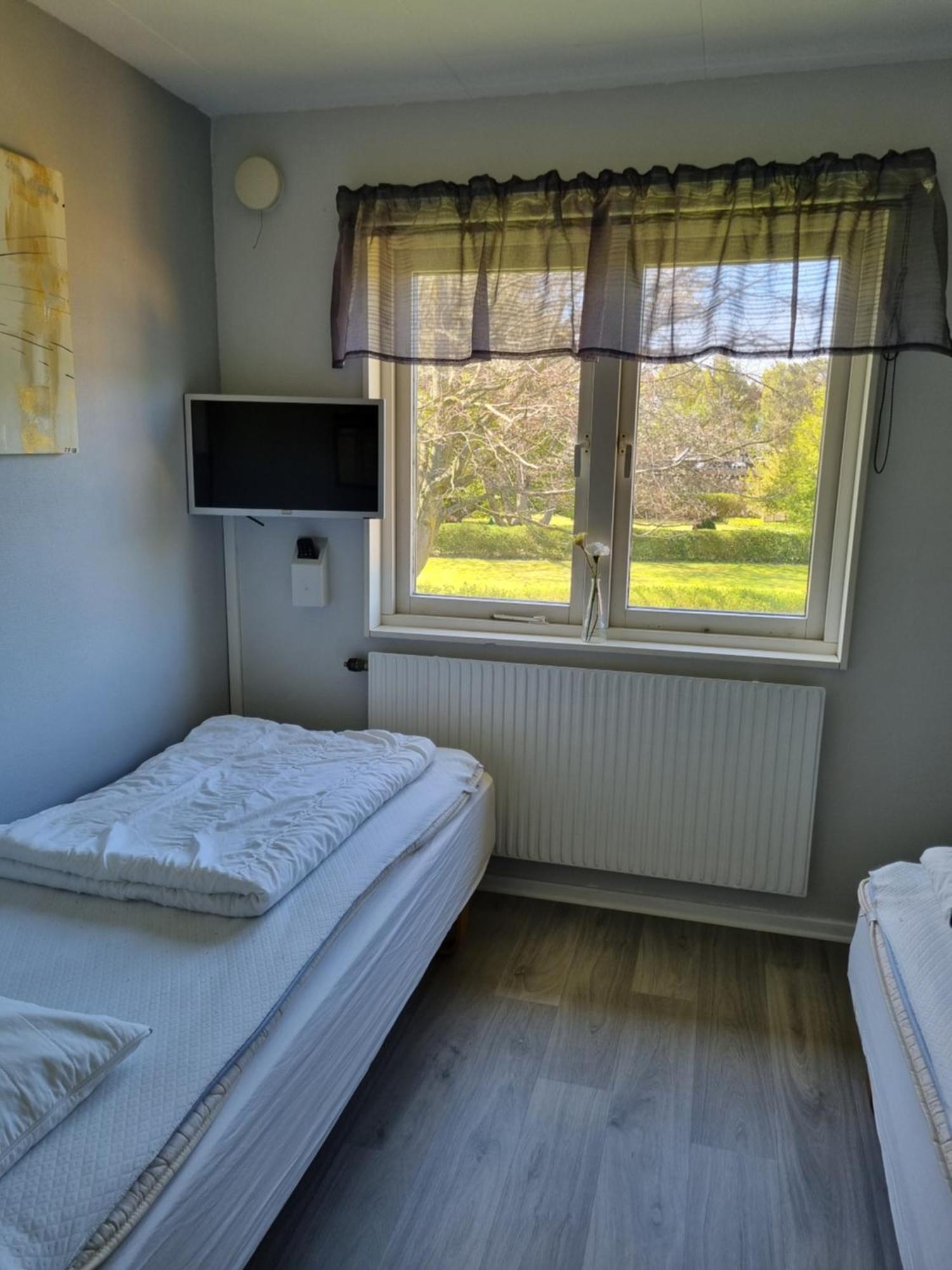 Zweibettzimmer mit Gemeinschaftsbad