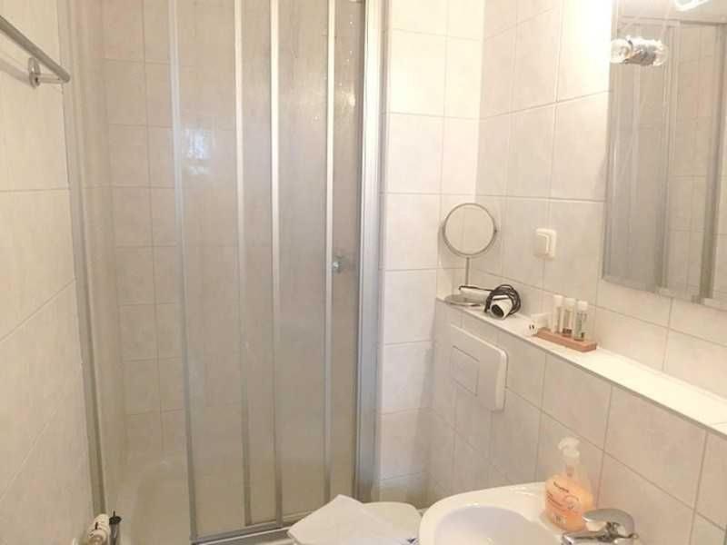 One-Bedroom Apartment 1,1693301609:JPEG