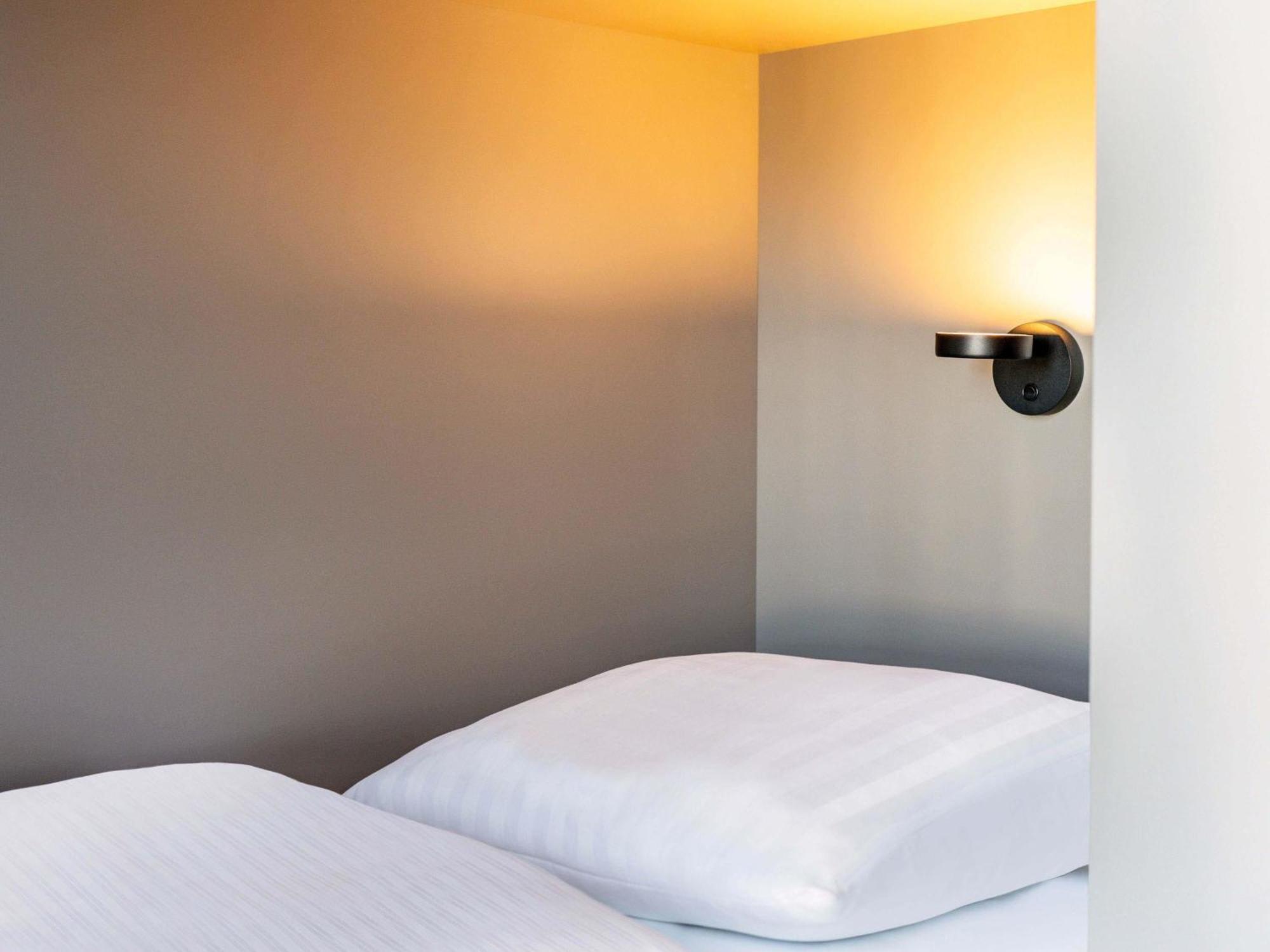 Single Room,1698925260:JPEG