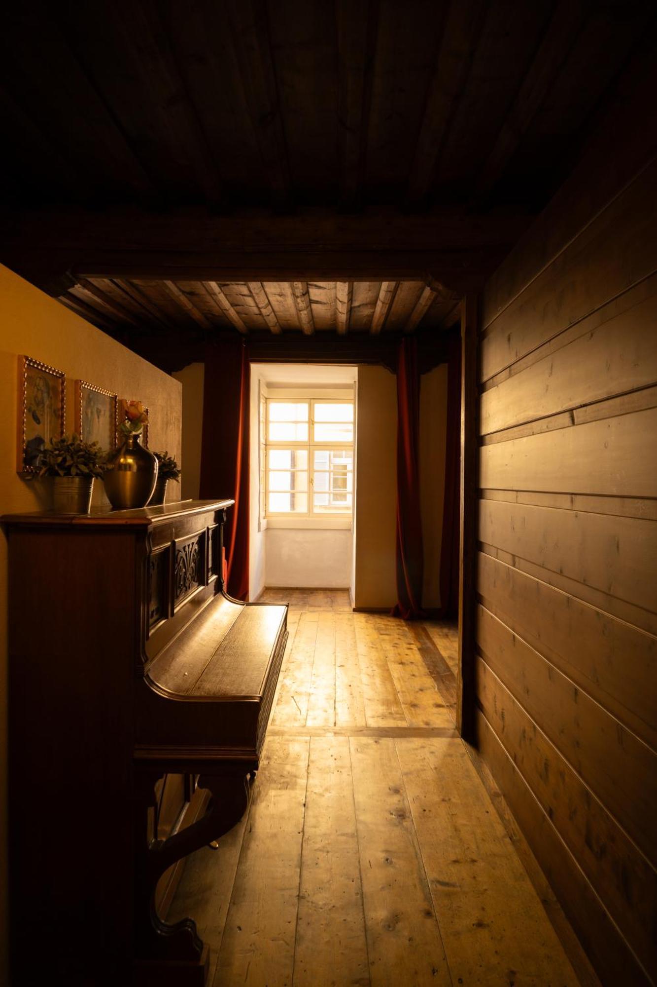 Apartment,1722954954:JPEG