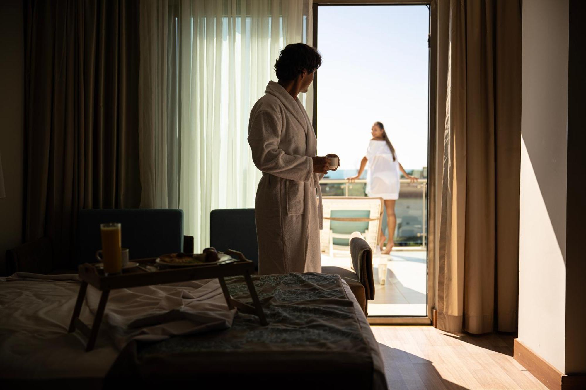Doppel-/Zweibettzimmer mit Bergblick
