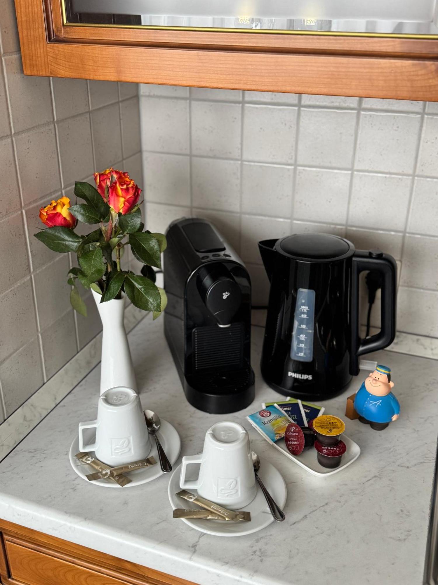 Palais Suite,1756400237:JPEG