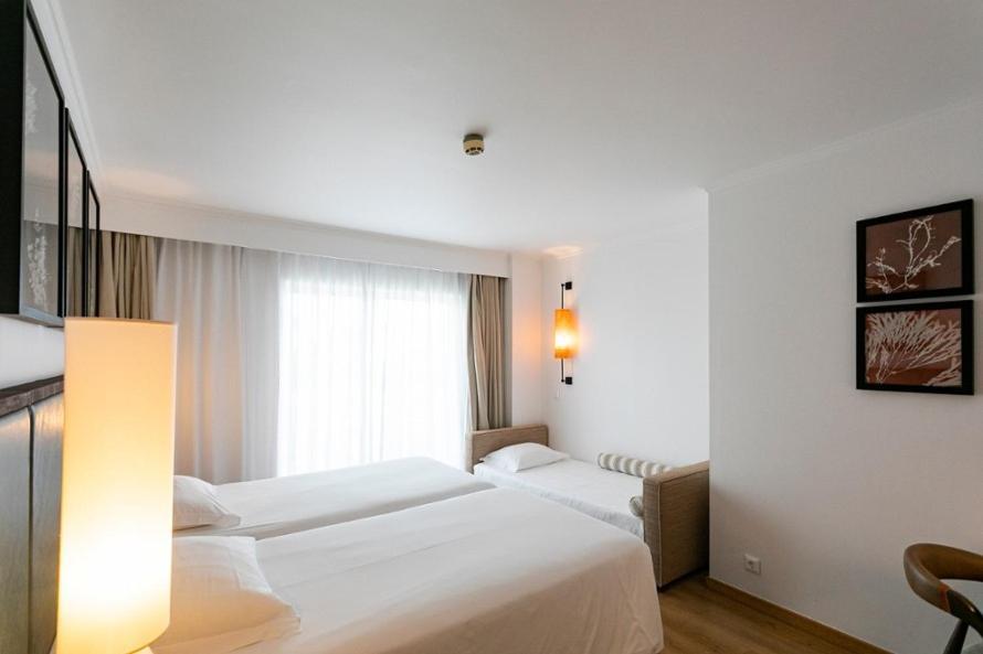 Dreibettzimmer