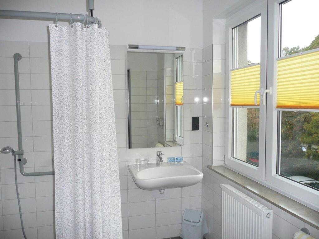 Single Room,220828310:JPEG