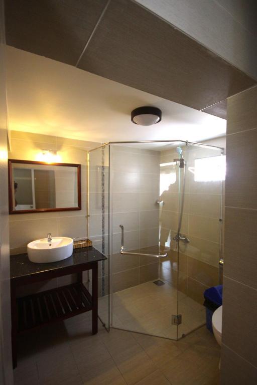 Deluxe Doppelzimmer mit Poolblick