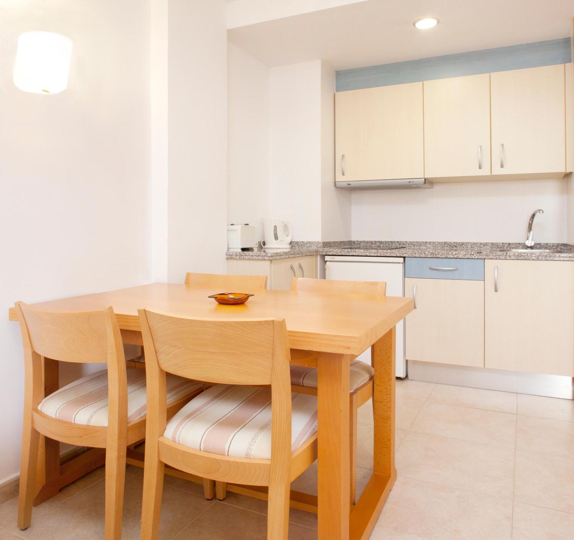 One-Bedroom Apartment (1-3 Adults),364638559:JPEG
