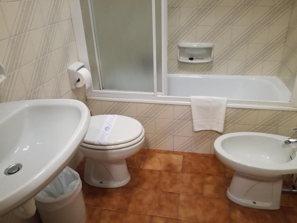 Dreibettzimmer