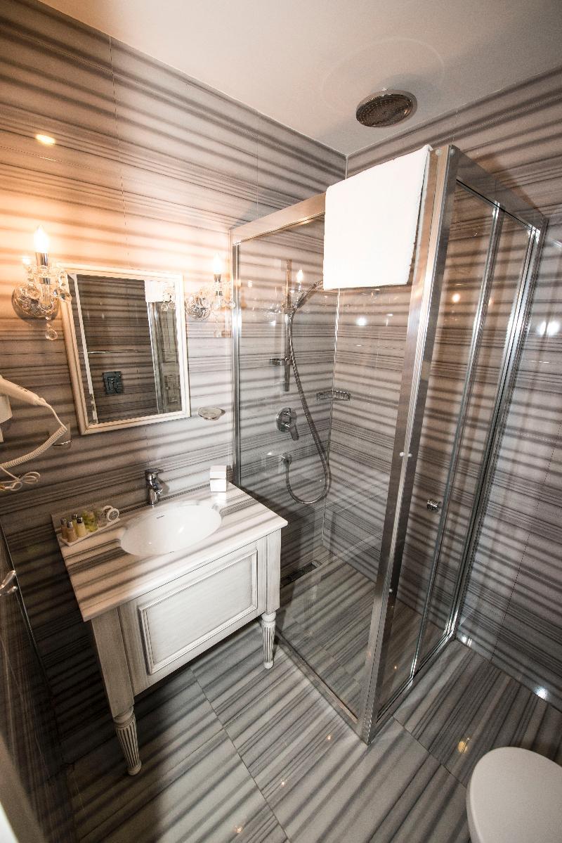 Standard Double Room,1294015600:JPEG