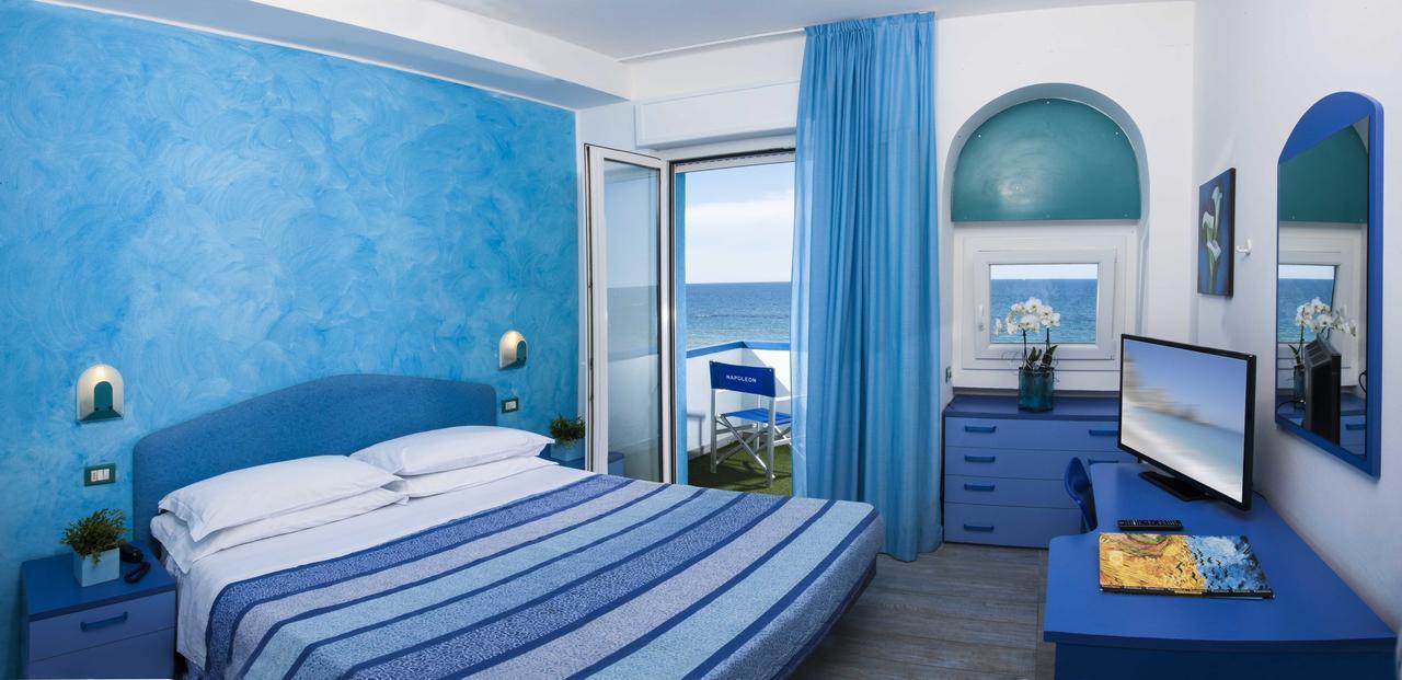 Quadruple Room Sea View,1589535917:JPEG