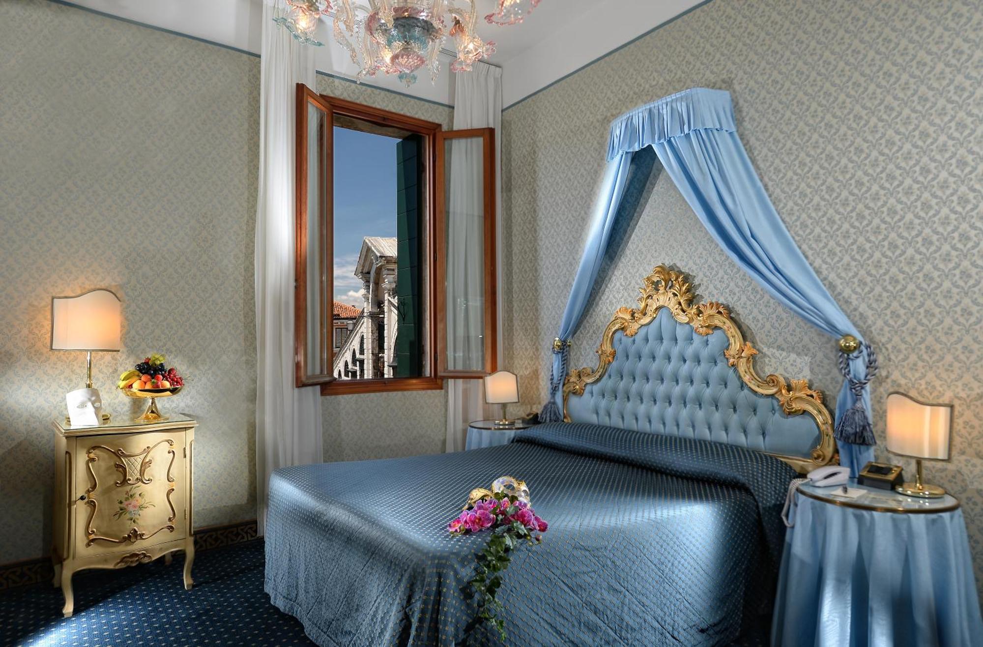 Double Room Grand Canal View no smoking