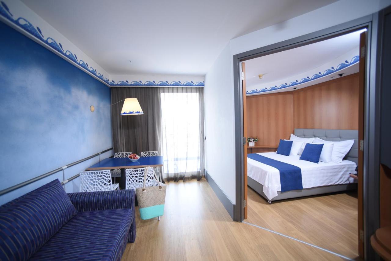 Deluxe Suite 2 Room Balcony Kitchenette 50m²,926696887:JPEG