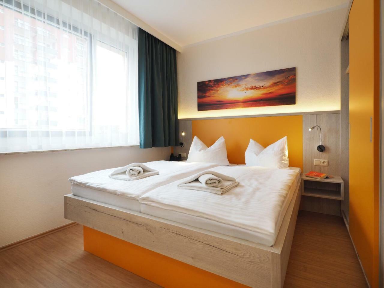 One-Bedroom Apartment (ST3),780424434:JPEG