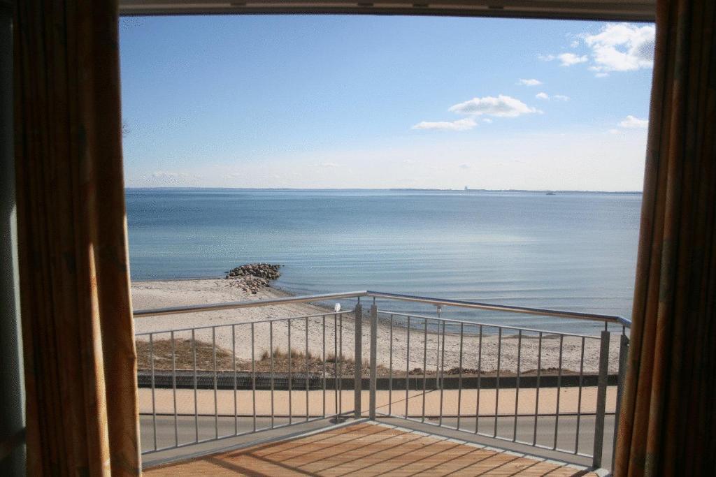 Double Room with Sea View,9883044:JPEG