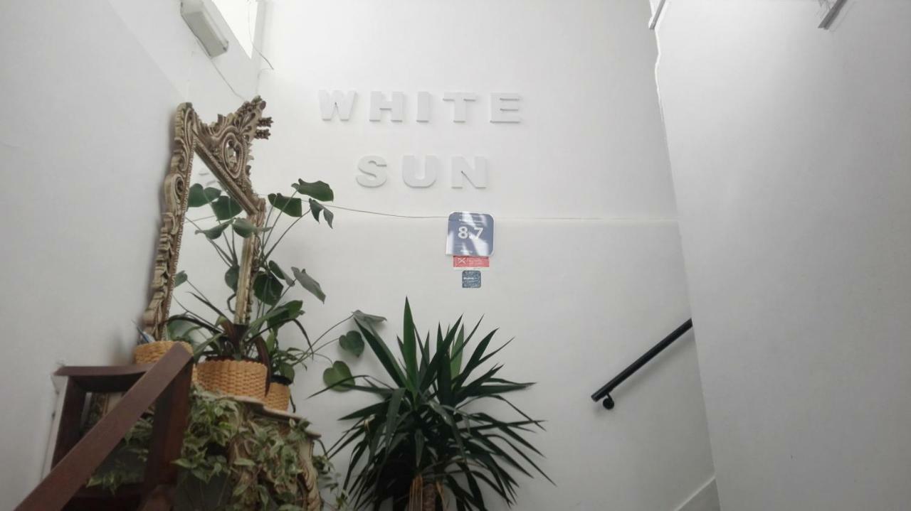 Twin Room,864062759:JPEG