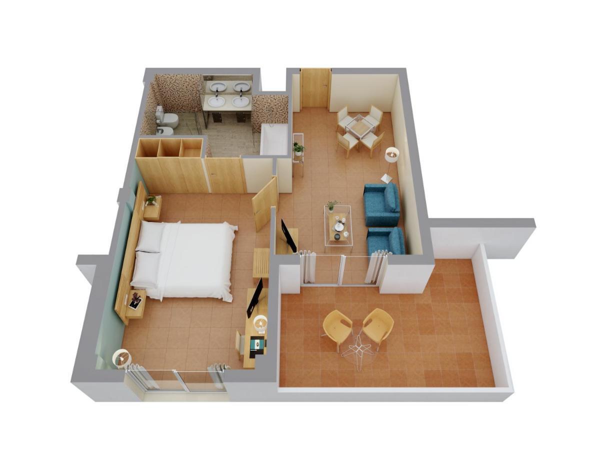 Suite (2 Adults + 2 Children),1394192222:JPEG