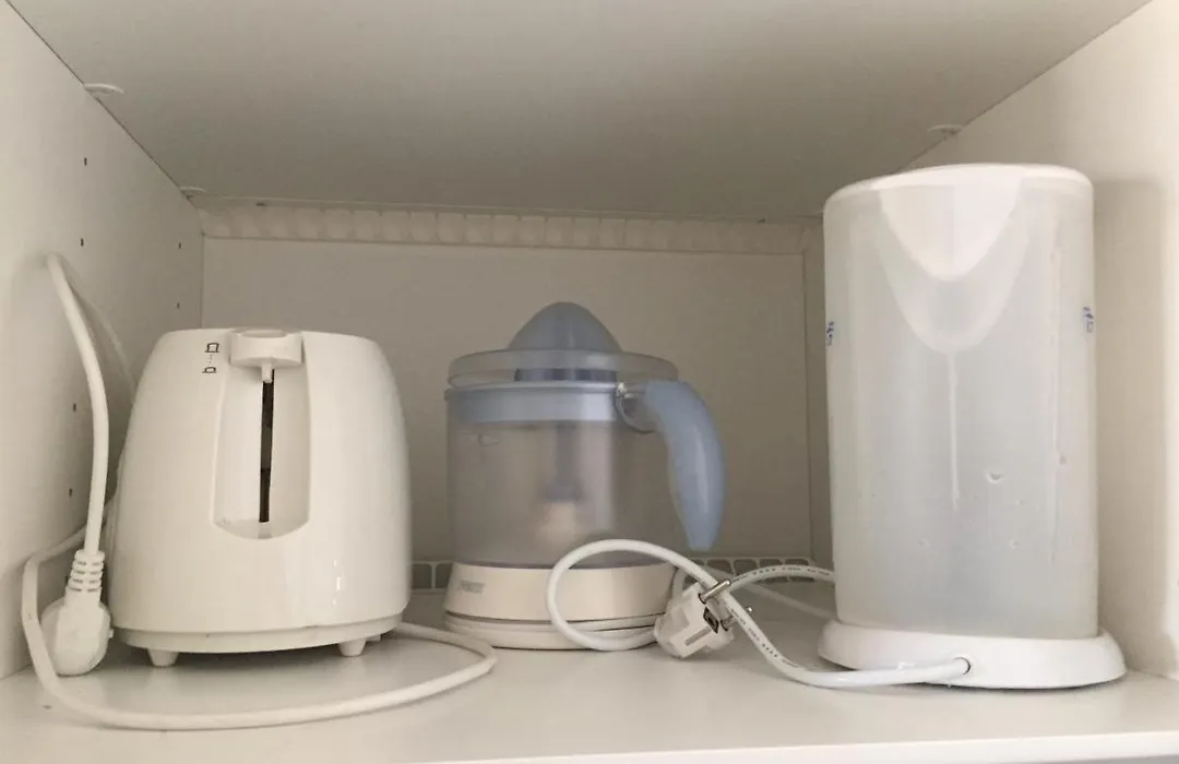 Rustig Appartement Met Zeezicht Dicht Bij Het Centrum-1