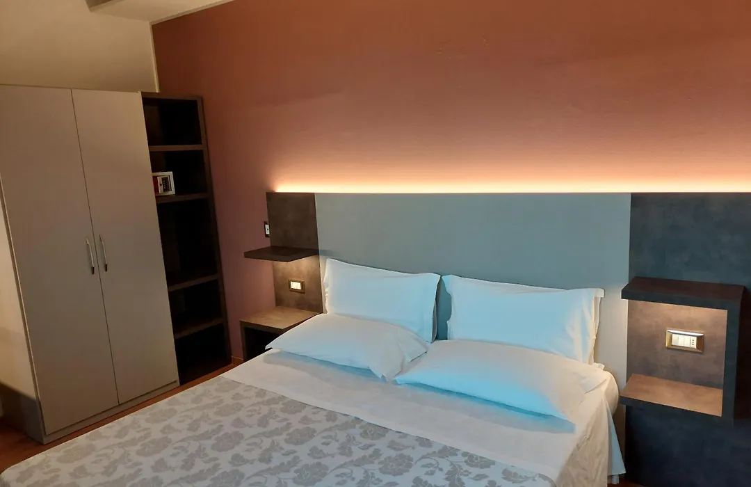 Hotel Astor B&B-1
