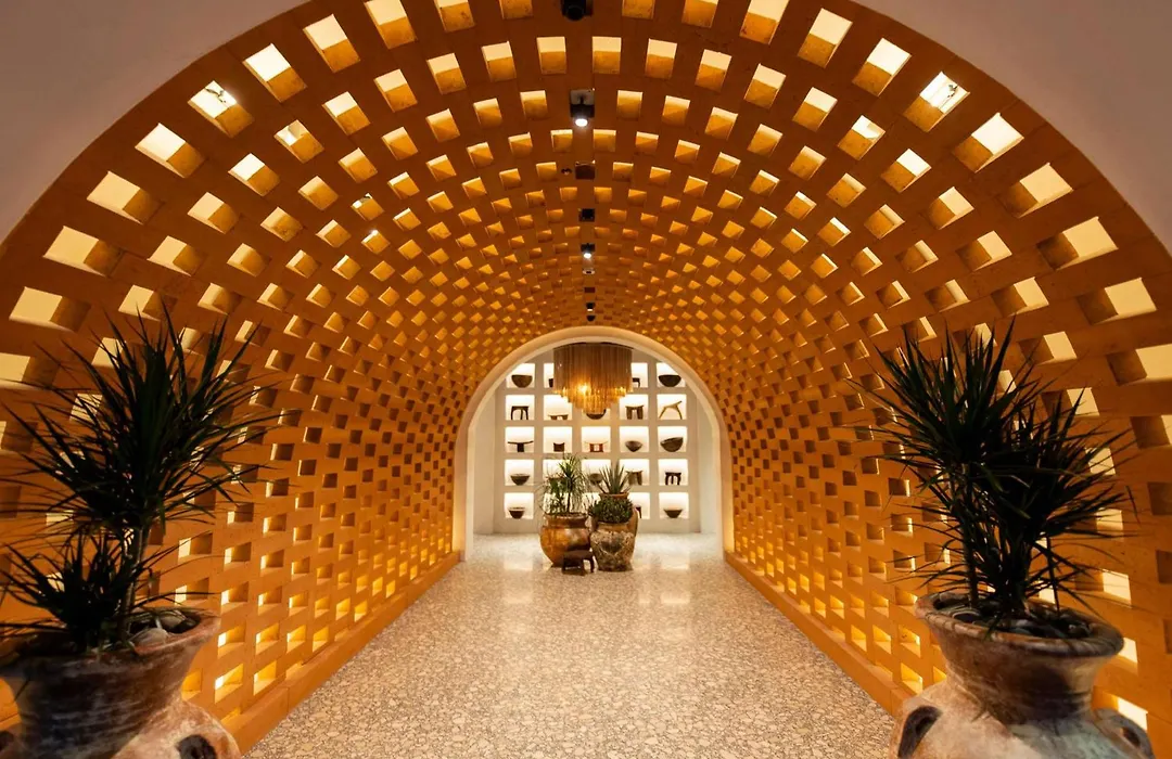 Virgin Hotels Las Vegas, Curio Collection By Hilton-1