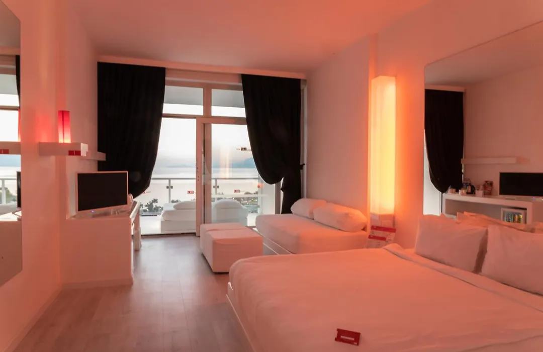 Hotel Su & Aqualand-1