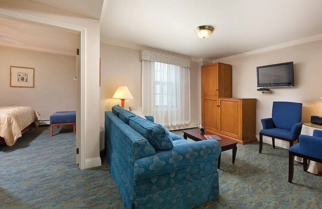 Inn At The Opera-1