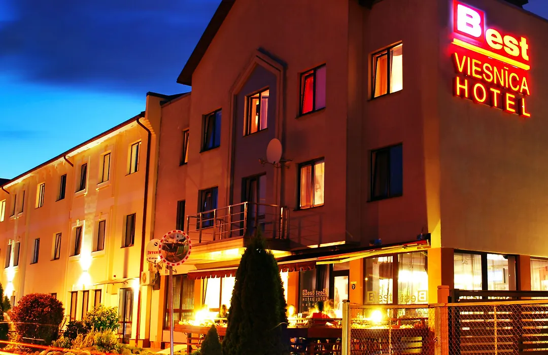 Hotel Best With Free Parking-1
