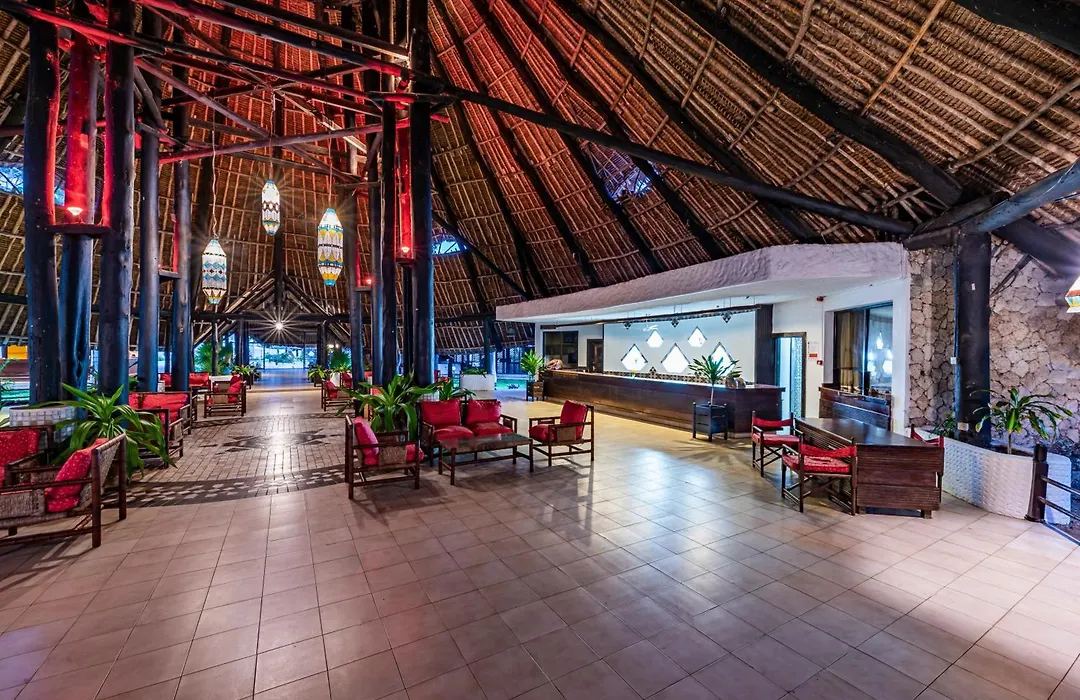 Safari Beach Hotel-1