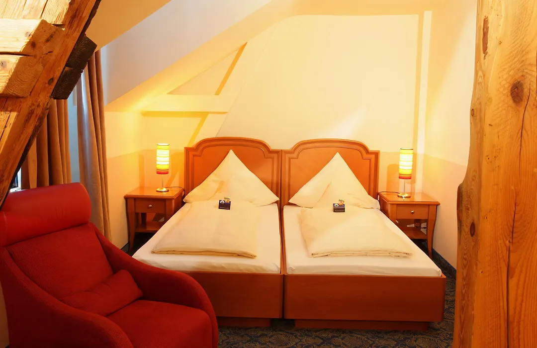 Hotel und Gästehaus Will-1