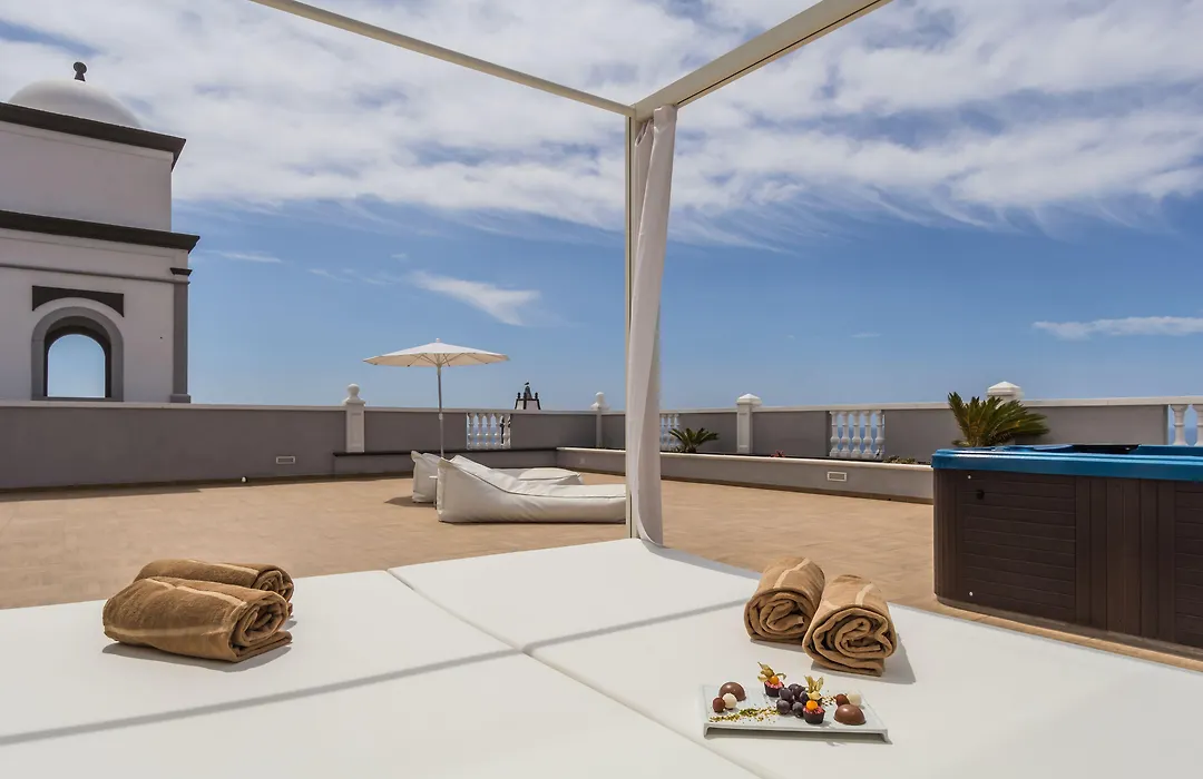 Royal Palm Resort & Spa - Adults Only-1