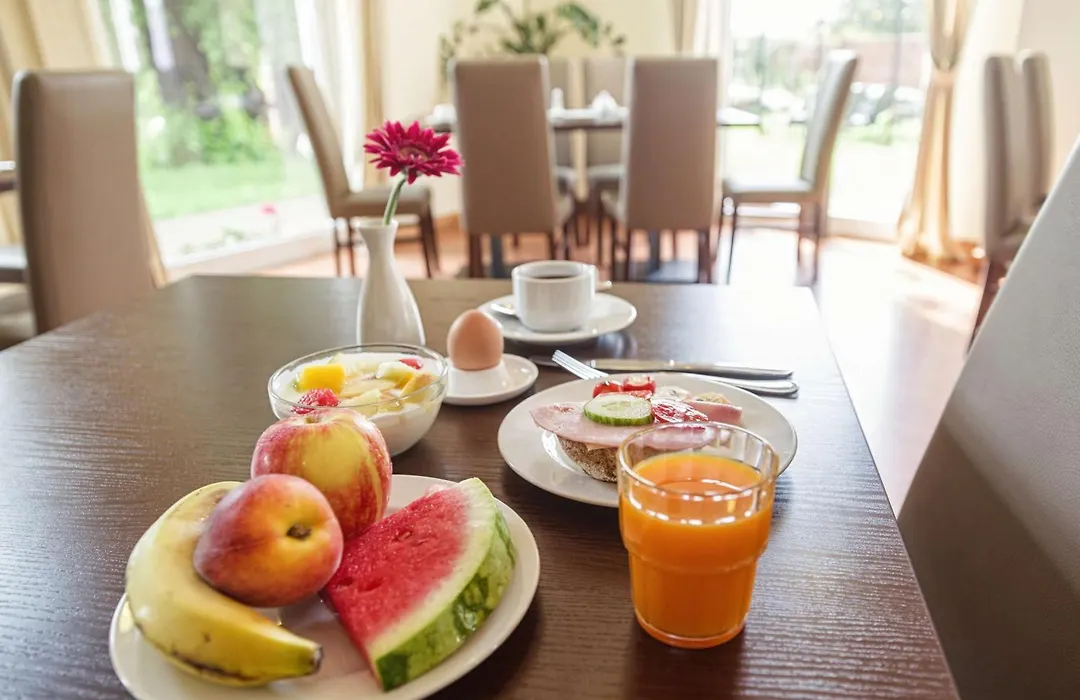 Hotel am Schloß Köpenick by Golden Tulip-1