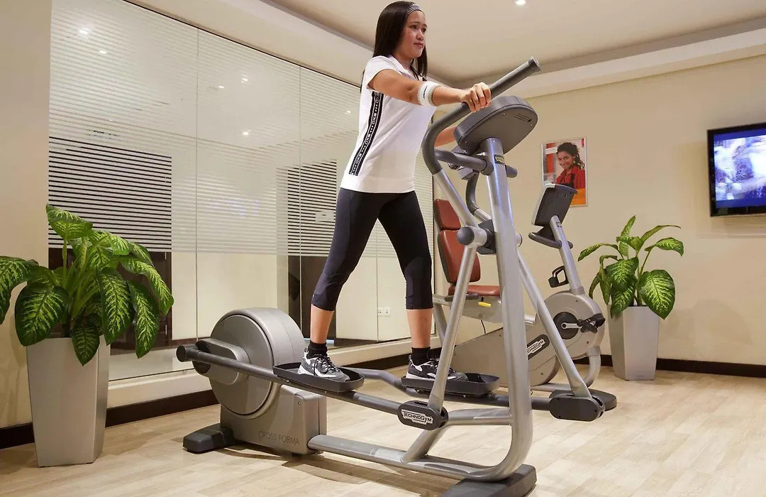 ibis Muscat-1