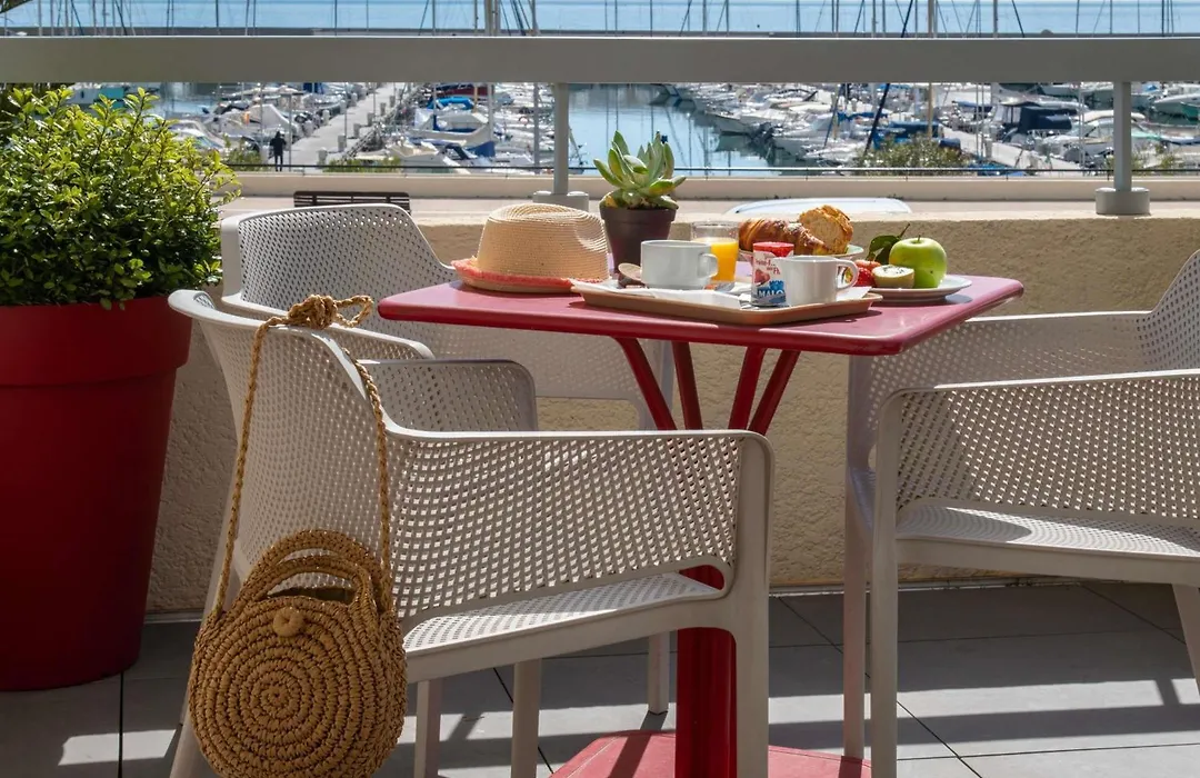Ibis Budget Menton Bord De Mer-1