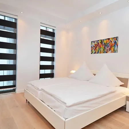 Villa Claire - Meerblicksuite "Sunrise Queen"-2