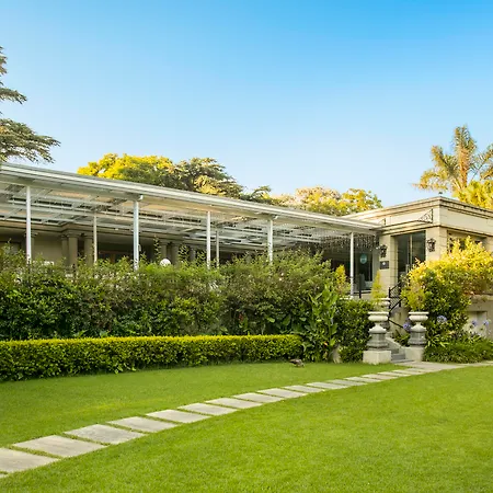 Fairlawns Boutique Hotel & Spa-3