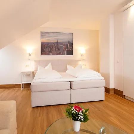 Hotel Holsteiner Hof-2